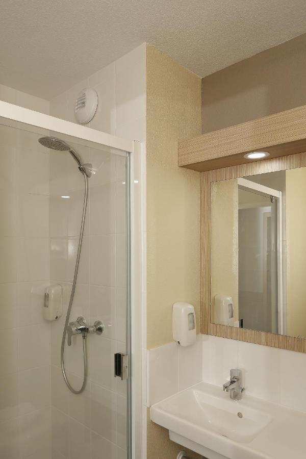 B&B Hotel 가프 객실 사진